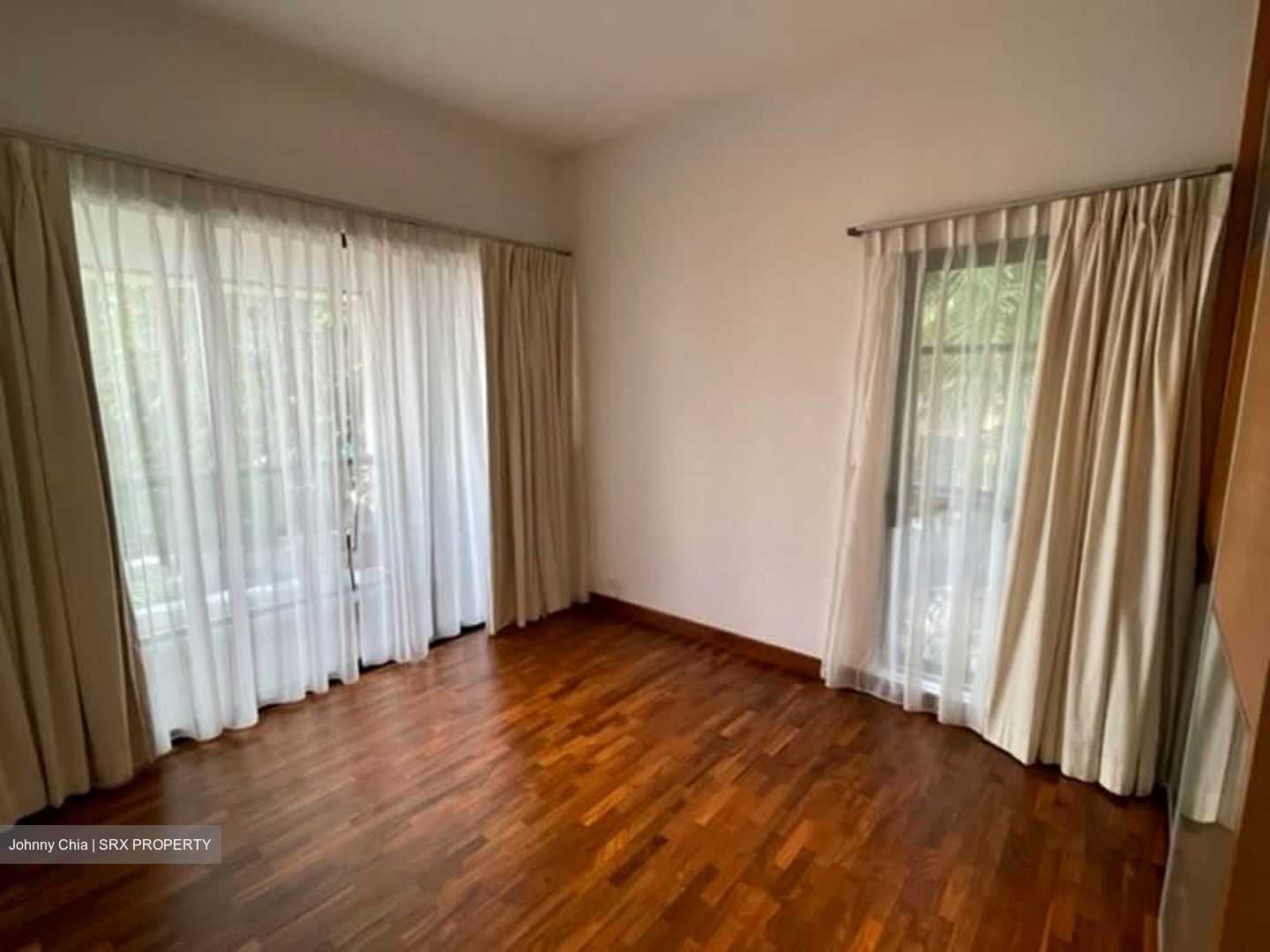 Brentwood (D9), Terrace #526571381